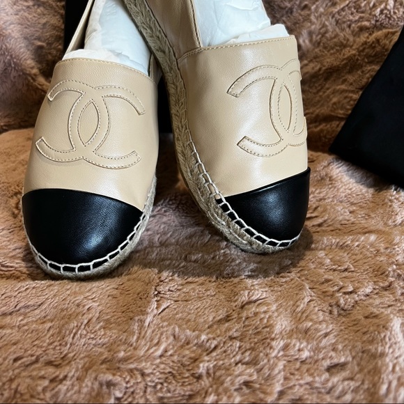 ✨HOST PICK✨ Chanel Espadrilles - Picture 6 of 8